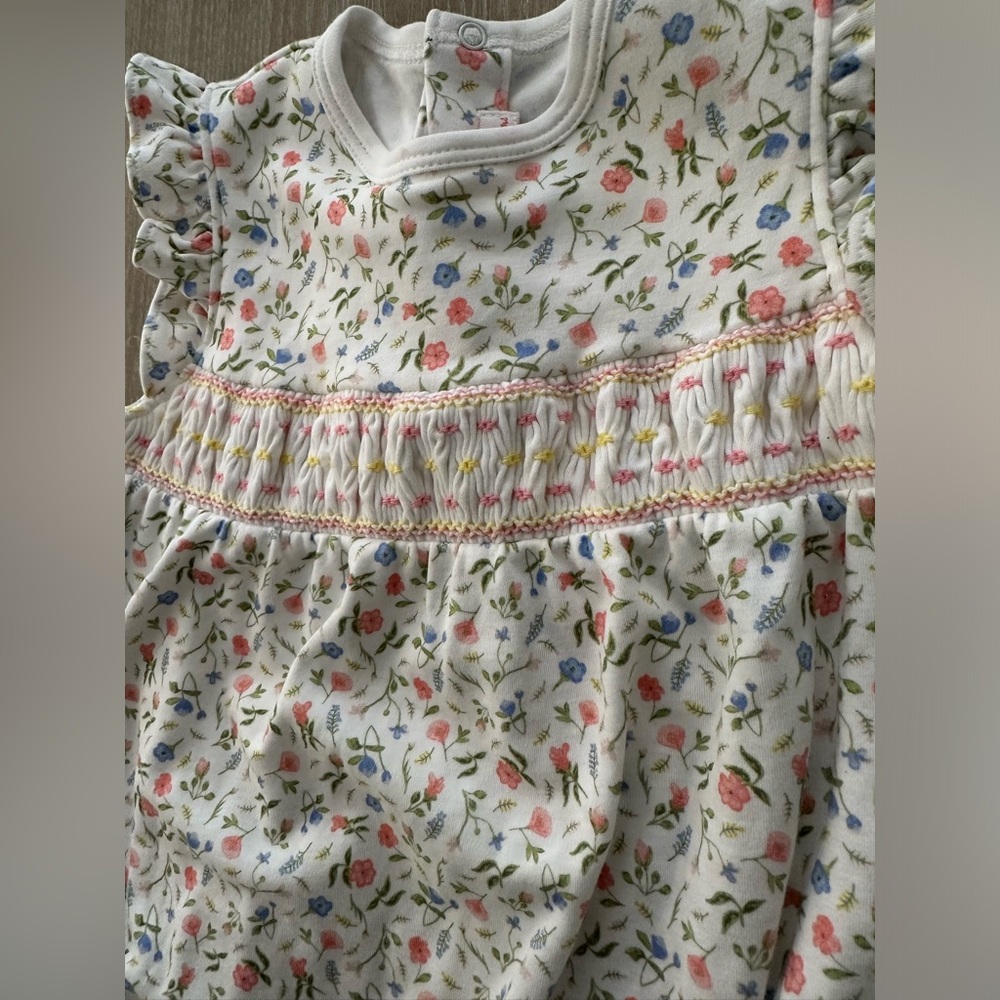 Pineapple Sunshine floral Madison Smocked Bubble, Size 12m, excellent condition - Picture 9 of 9